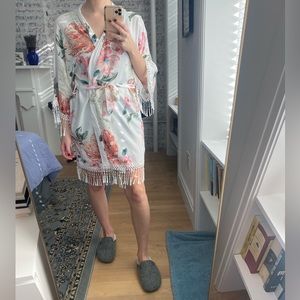 Floral Tassel Robe in White